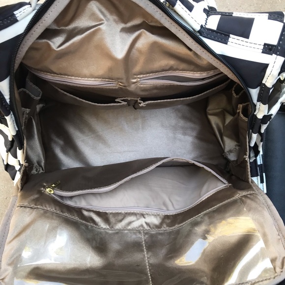 Jujubee B.F.F.  Backpack Diaper Bag- First Lady. - Picture 6 of 8